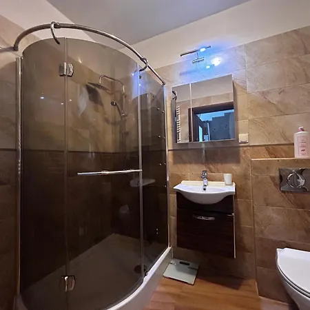 Podwale Odra Tower Rynek 15 Floor * ורוצלב